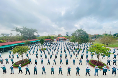 VIDEO HỌC SINH ĐỒNG DIỄN VÕ NHẠC VOVINAM CỦA TRƯỜNG TIỂU HỌC QUỸ NHẤT